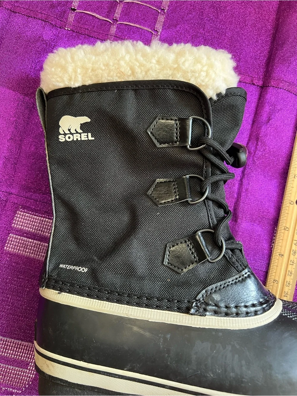 Sorel Kids Black Waterproof Winter Boots with Sherpa Lining USA 5